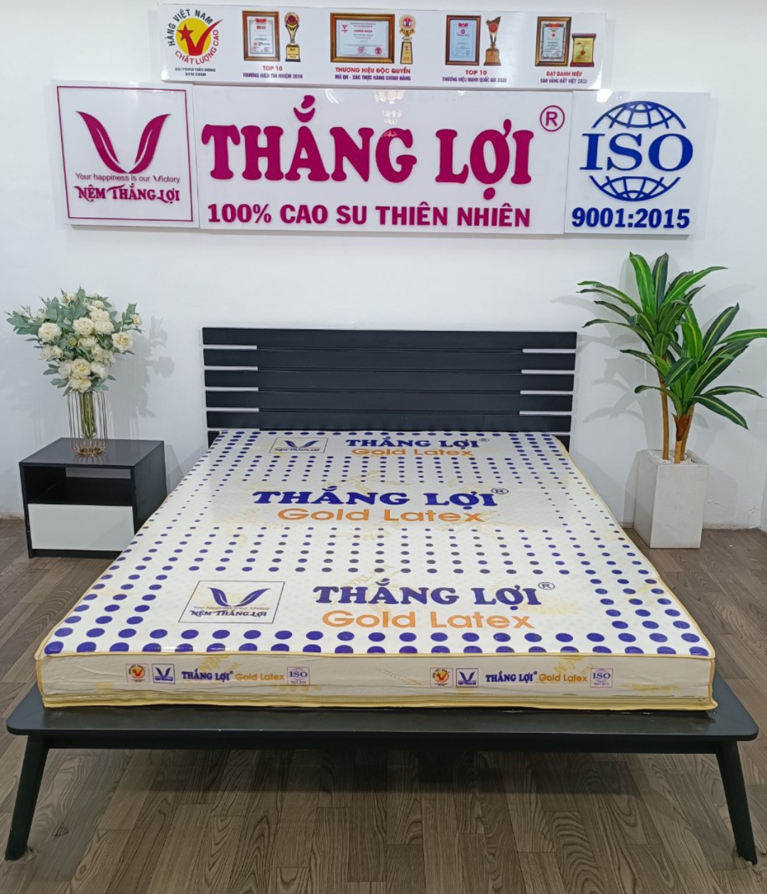 Người nằm ngửa nên chọn nệm loại nào