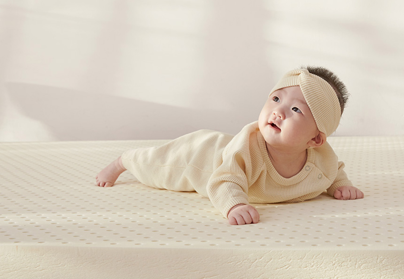 Nệm kháng khuẩn cho bé