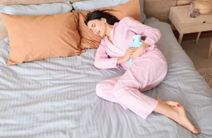 cách dễ ngủ khi đến tháng